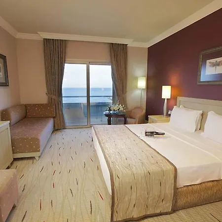 Merit Park Hotel & Casino-2