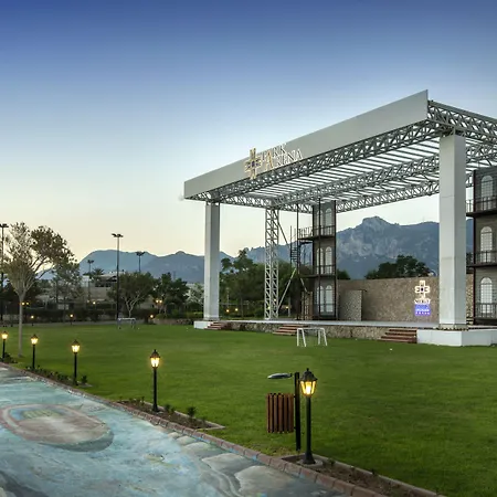 Merit Park Hotel & Casino-2